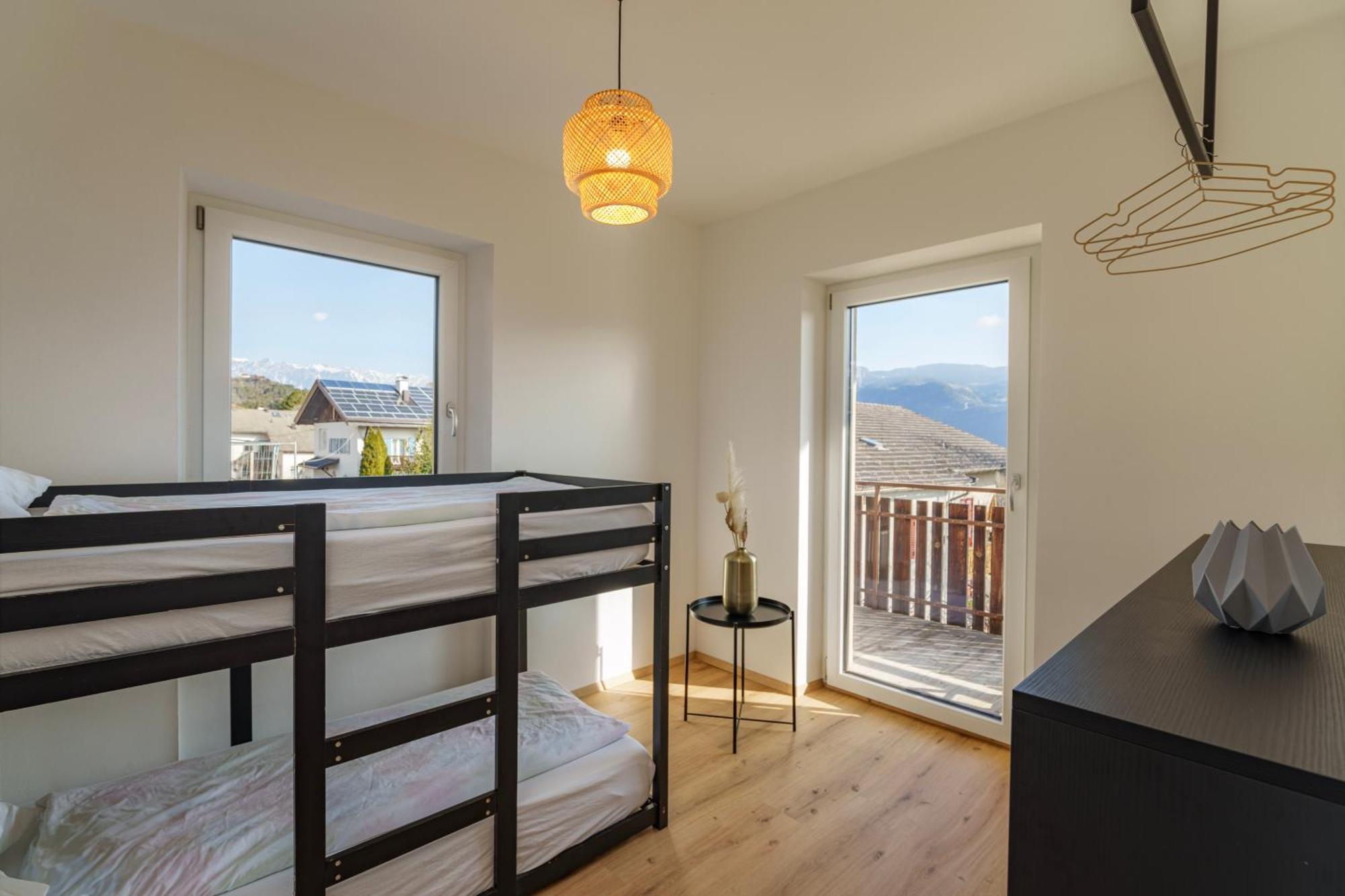 Mountain View Suites Tisens Exteriör bild